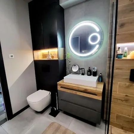 Little Amsterdam In Summerland Apartment